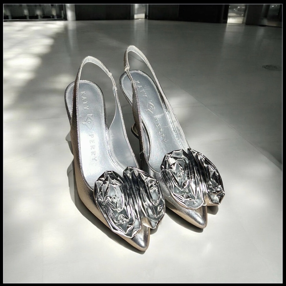 Katy Perry The Laterr Pointed Toe Slingback Pumps - Silver NWOB
